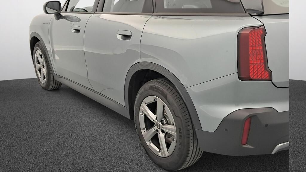 fotoG 17 del MINI MINI Countryman D 120 kW (163 CV) 163cv Diésel del 2025 en Madrid