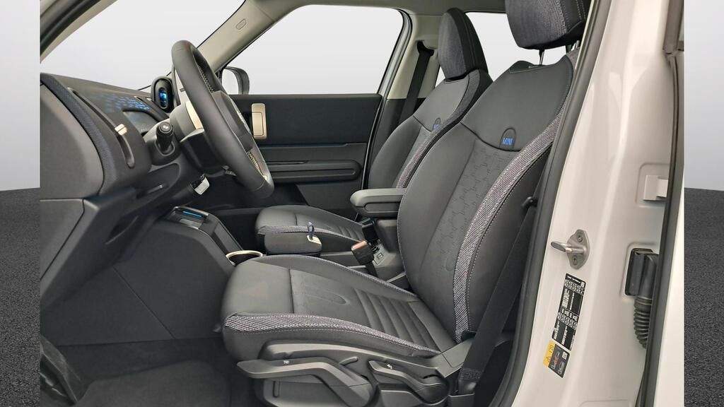 fotoG 8 del MINI MINI Countryman SE ALL4 230 kW (313 CV) 313cv Eléctrico del 2025 en Madrid