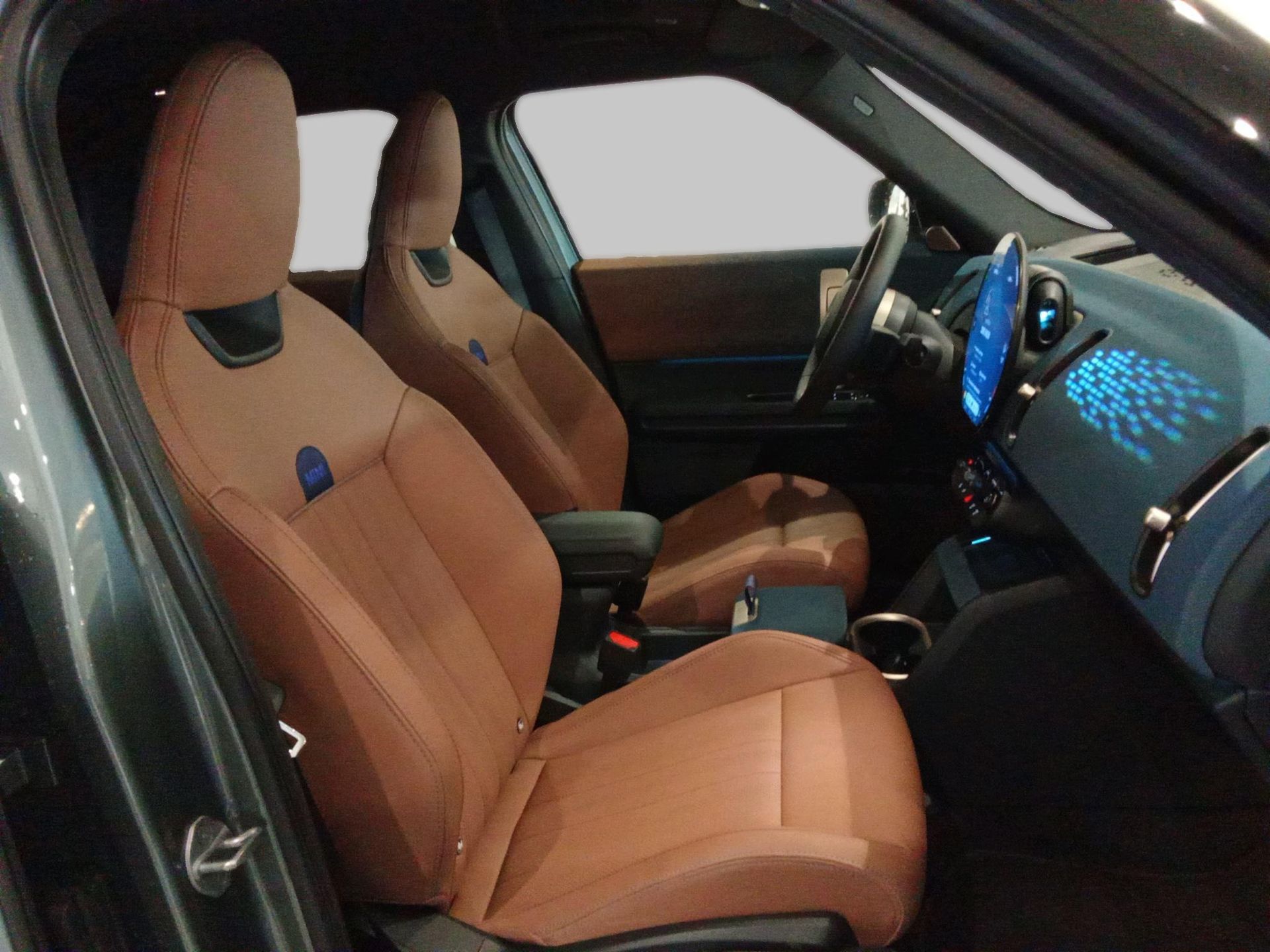 fotoG 8 del MINI MINI Countryman SE ALL4 230 kW (313 CV) 313cv Eléctrico del 2025 en Madrid