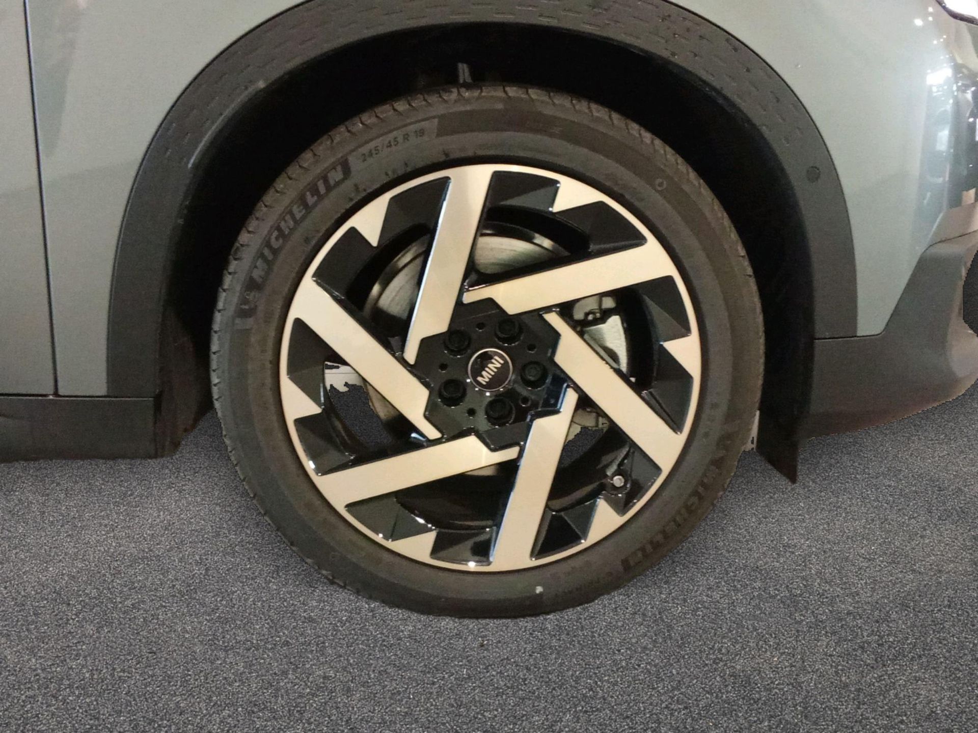 fotoG 12 del MINI MINI Countryman SE ALL4 230 kW (313 CV) 313cv Eléctrico del 2025 en Madrid