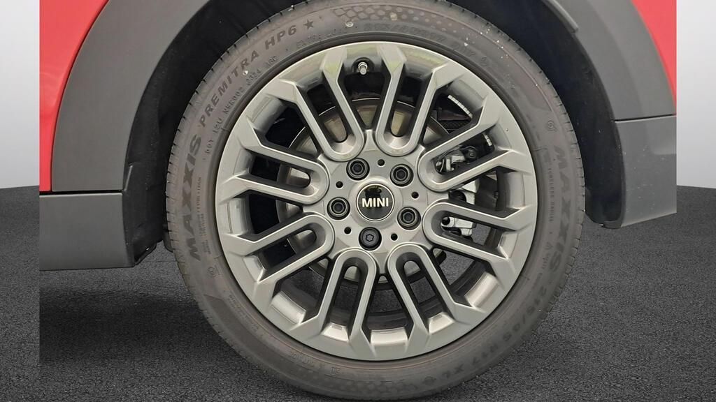 fotoG 15 del MINI MINI Cooper 5 Puertas S 150 kW (204 CV) 204cv Gasolina del 2025 en Madrid