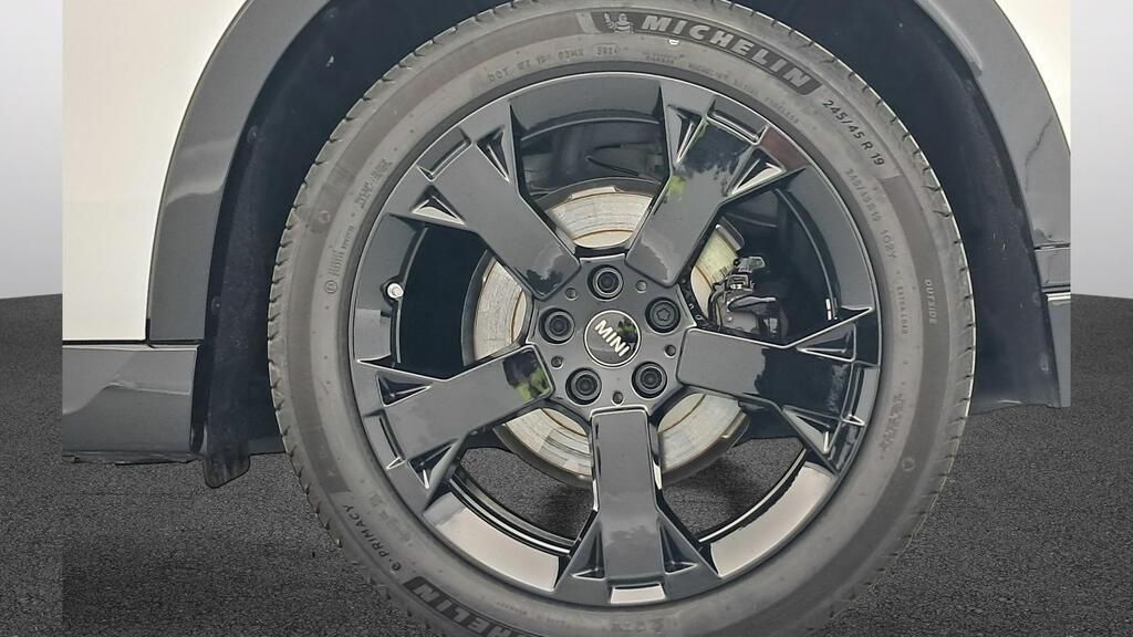 fotoG 11 del Mini MINI Countryman SE ALL4 313cv Eléctrico del 2025 en Madrid