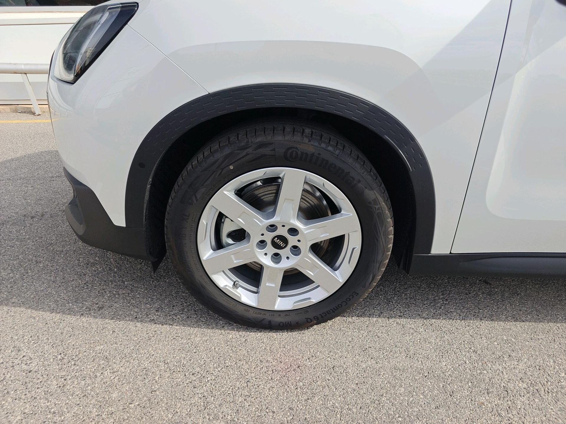 fotoG 12 del MINI MINI Countryman SE ALL4 230 kW (313 CV) 313cv Eléctrico del 2025 en Madrid