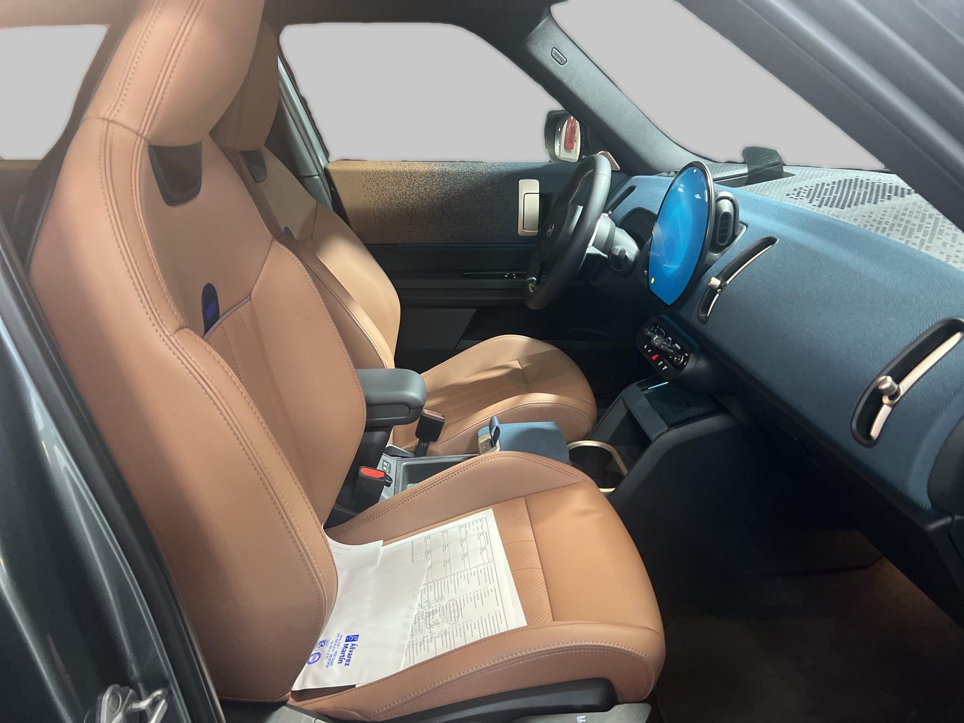 fotoG 8 del MINI MINI Countryman SE ALL4 230 kW (313 CV) 313cv Eléctrico del 2025 en Madrid