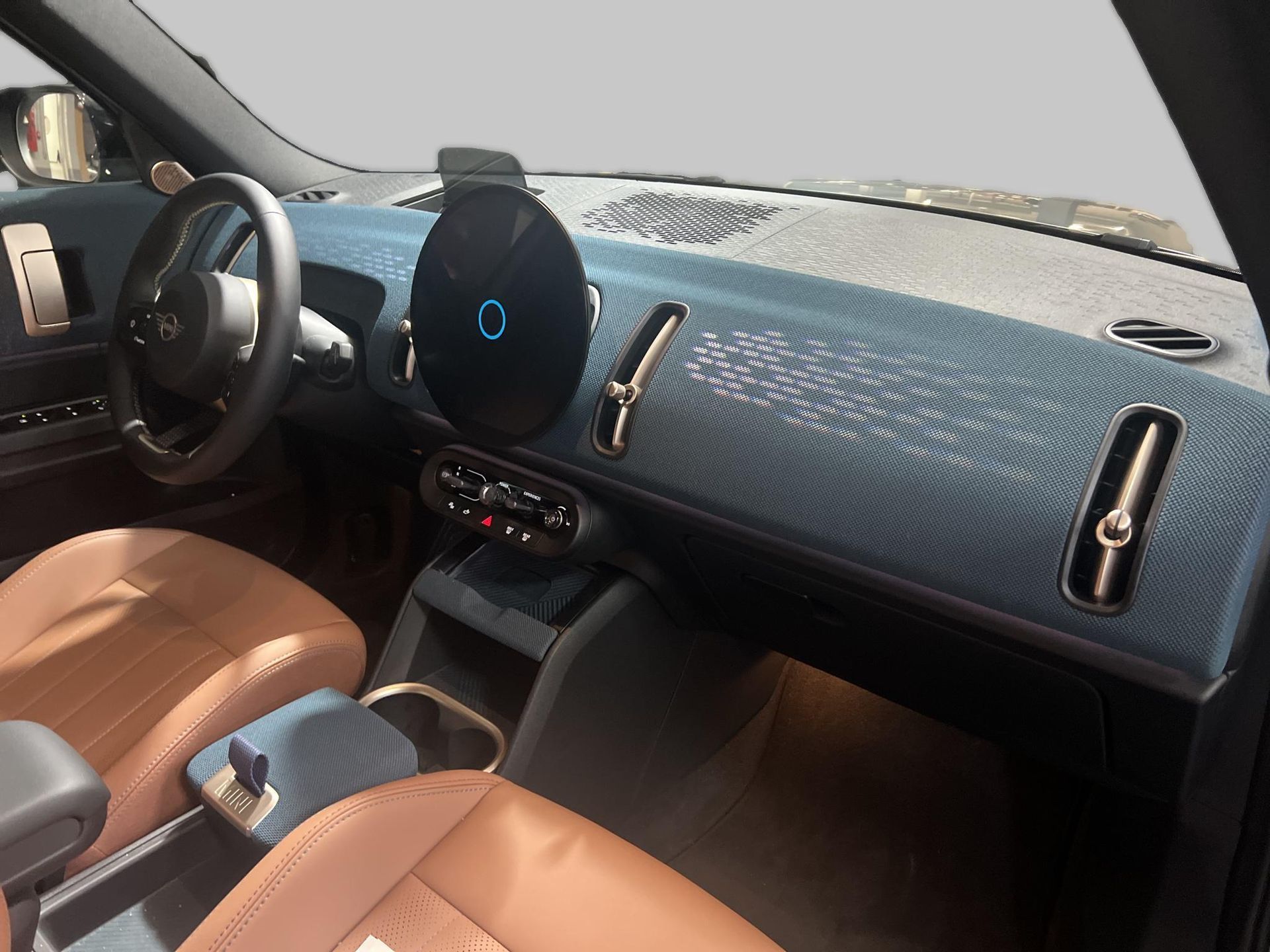 fotoG 7 del MINI MINI Countryman SE ALL4 230 kW (313 CV) 313cv Eléctrico del 2025 en Madrid