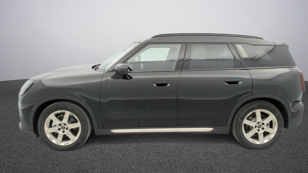 Fotos de MINI Countryman E 150 kW (204 CV)