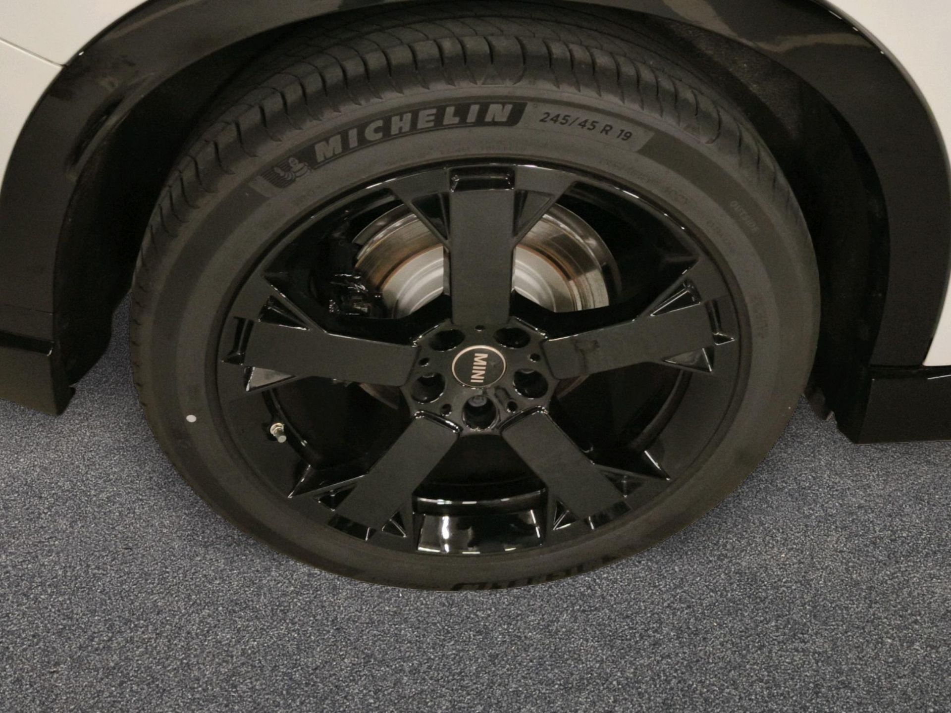 fotoG 14 del MINI MINI Countryman SE ALL4 230 kW (313 CV) 313cv Eléctrico del 2025 en Madrid