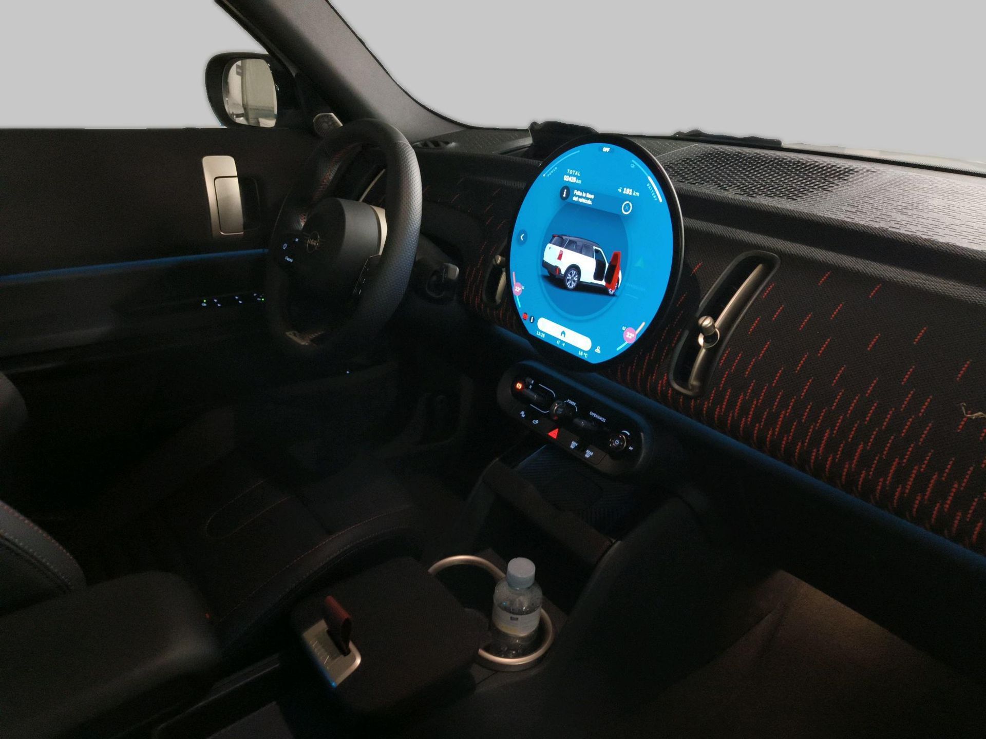 fotoG 7 del MINI MINI Countryman SE ALL4 230 kW (313 CV) 313cv Eléctrico del 2025 en Madrid