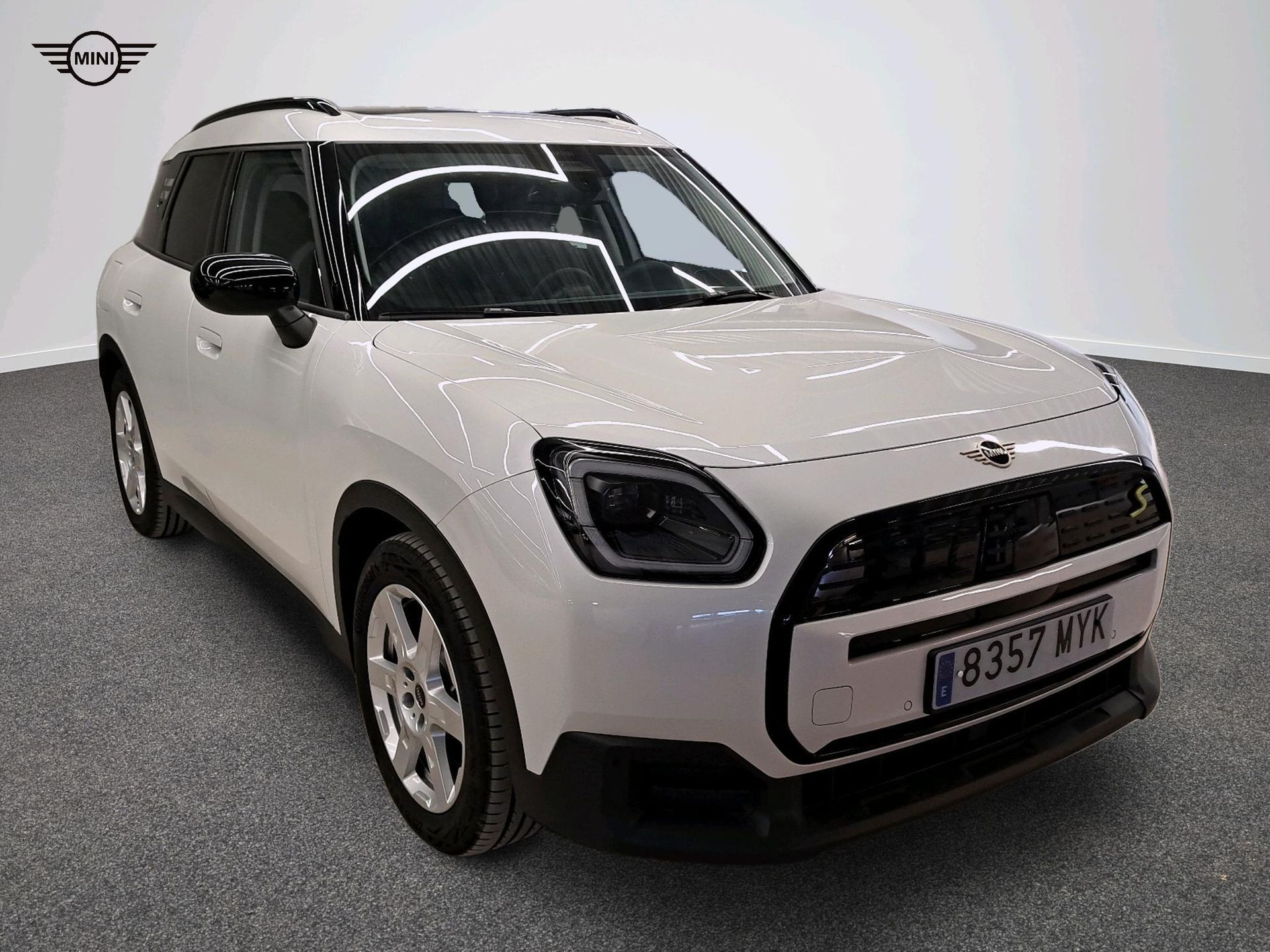 fotoG 15 del MINI MINI Countryman SE ALL4 230 kW (313 CV) 313cv Eléctrico del 2025 en Madrid