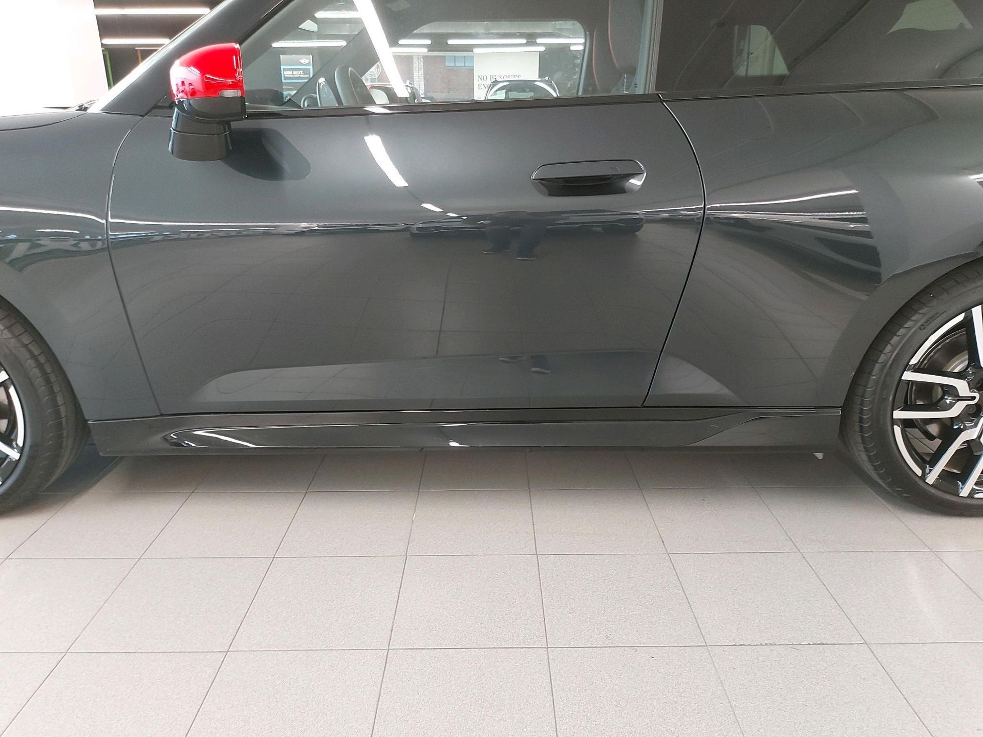 fotoG 16 del Mini MINI Cooper Eléctrico MINI Cooper E 184cv Eléctrico del 2025 en Madrid