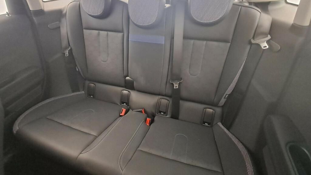 fotoG 9 del MINI MINI Cooper 5 Puertas S 150 kW (204 CV) 204cv Gasolina del 2025 en Madrid