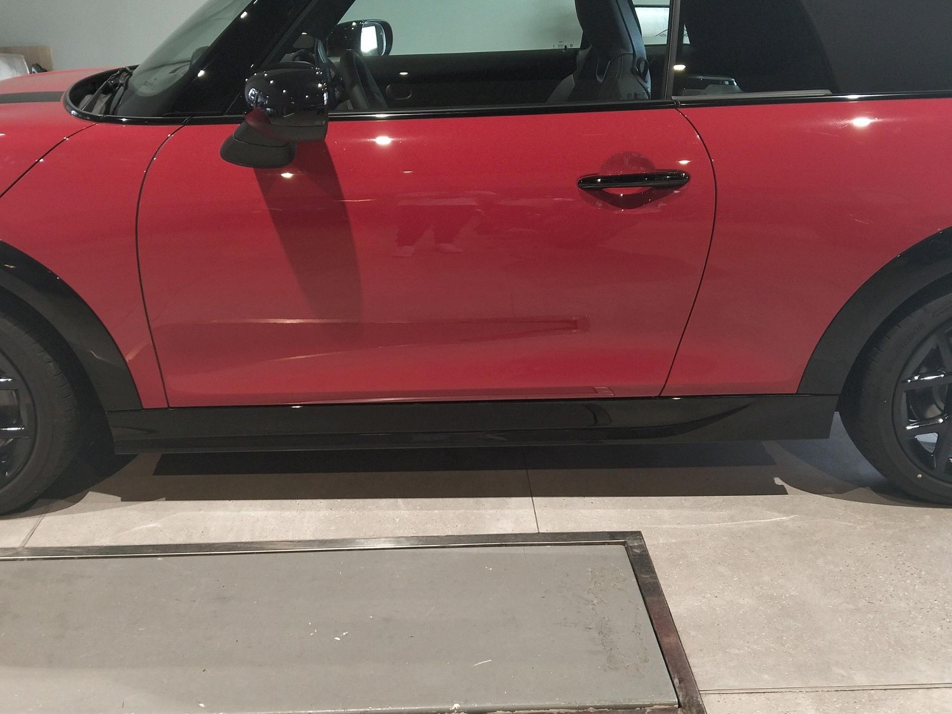 fotoG 16 del Mini MINI Cooper Cabrio MINI Cooper S Cabrio 204cv Gasolina del 2025 en Madrid