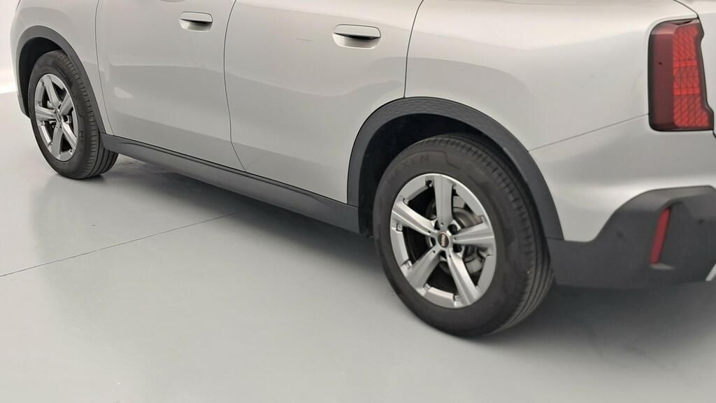 fotoG 17 del MINI MINI Countryman C 125 kW (170 CV) 170cv Gasolina del 2025 en Madrid