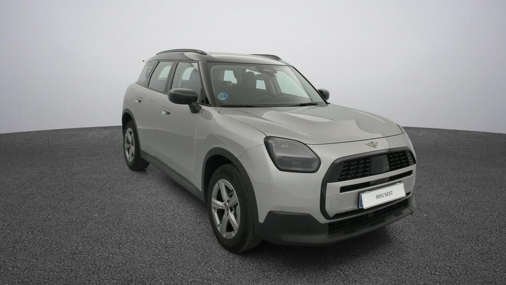 fotoG 16 del MINI MINI Countryman C 125 kW (170 CV) 170cv Gasolina del 2025 en Madrid