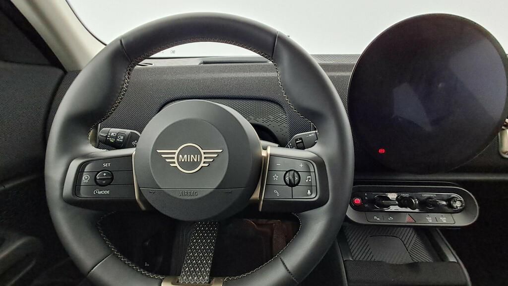 fotoG 7 del MINI MINI Countryman C 125 kW (170 CV) 170cv Gasolina del 2025 en Madrid