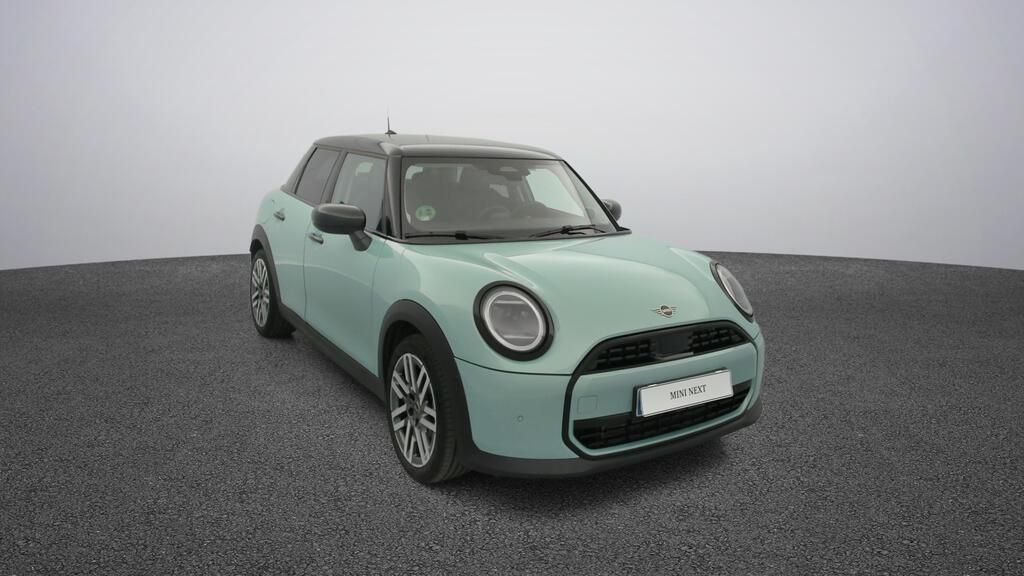 fotoG 16 del MINI MINI Cooper 5 Puertas C 115 kW (156 CV) 156cv Gasolina del 2025 en Madrid