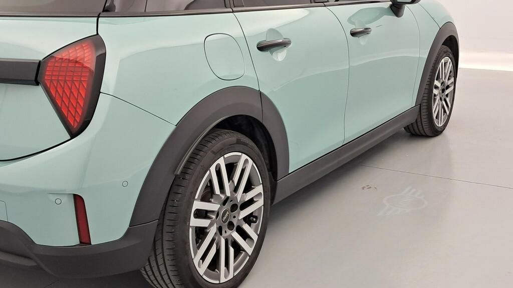 fotoG 17 del MINI MINI Cooper 5 Puertas C 115 kW (156 CV) 156cv Gasolina del 2025 en Madrid