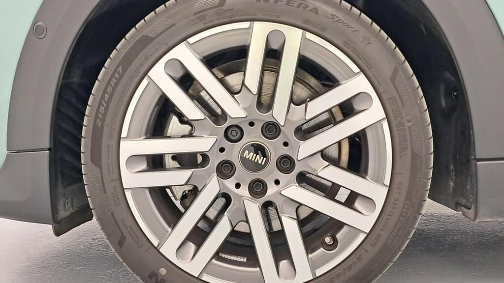 fotoG 13 del MINI MINI Cooper 5 Puertas C 115 kW (156 CV) 156cv Gasolina del 2025 en Madrid