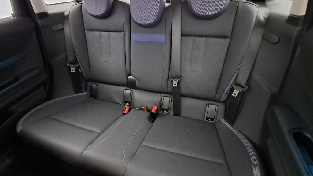 fotoG 9 del MINI MINI Cooper 5 Puertas C 115 kW (156 CV) 156cv Gasolina del 2025 en Madrid