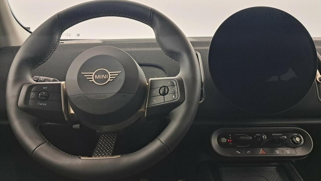 fotoG 7 del MINI MINI Countryman C 125 kW (170 CV) 170cv Gasolina del 2025 en Madrid