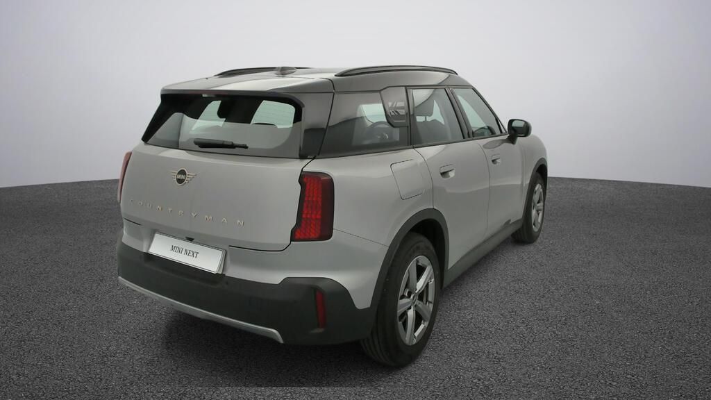 fotoG 4 del MINI MINI Countryman C 125 kW (170 CV) 170cv Gasolina del 2025 en Madrid