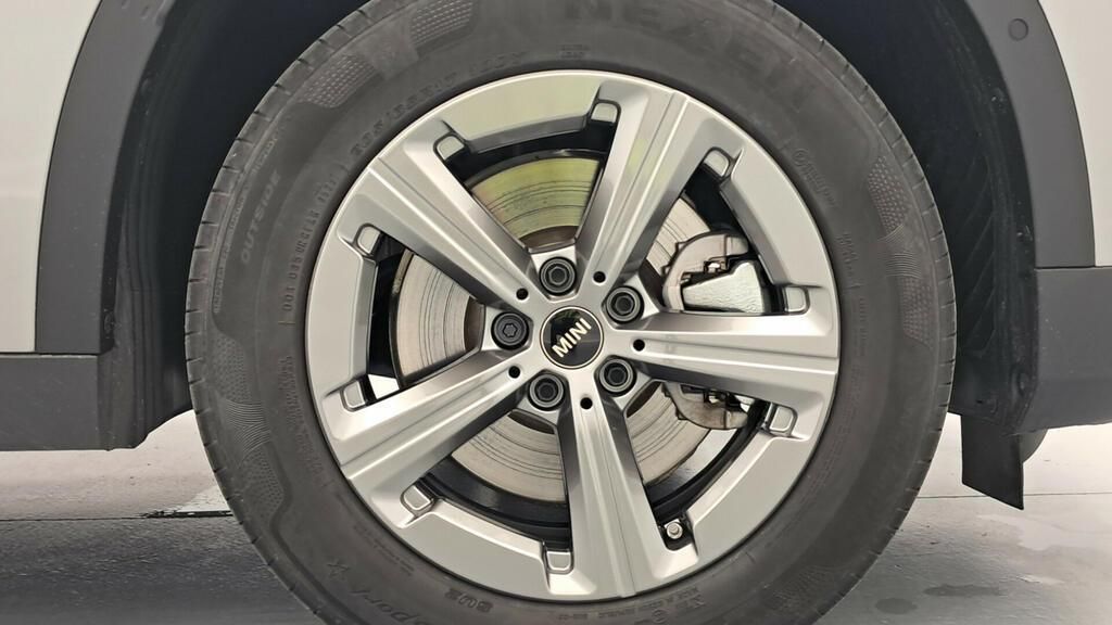 fotoG 12 del MINI MINI Countryman C 125 kW (170 CV) 170cv Gasolina del 2025 en Madrid