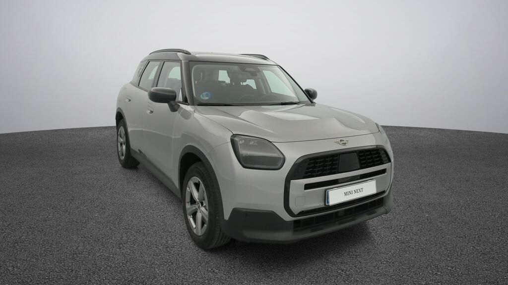 fotoG 16 del MINI MINI Countryman C 125 kW (170 CV) 170cv Gasolina del 2025 en Madrid