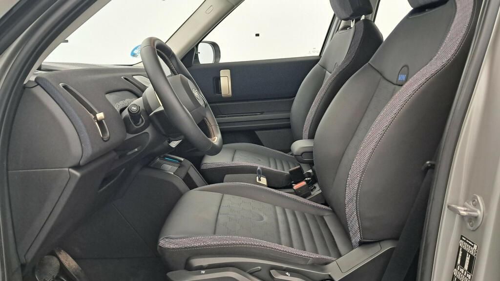 fotoG 8 del MINI MINI Countryman C 125 kW (170 CV) 170cv Gasolina del 2025 en Madrid