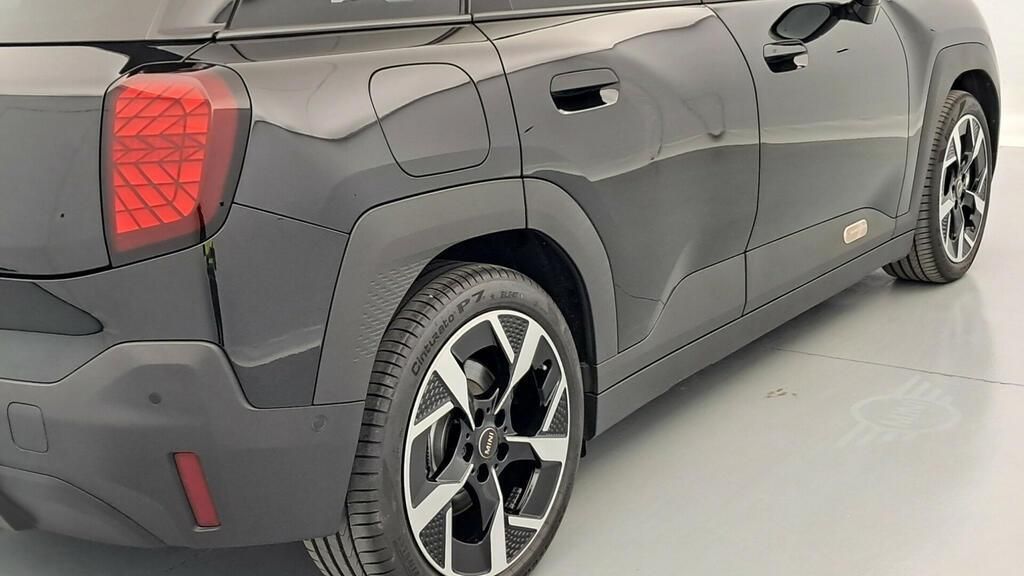 fotoG 17 del MINI MINI Aceman SE 160 kW (218 CV) 218cv Eléctrico del 2025 en Madrid