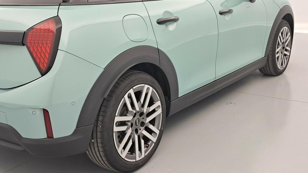 fotoG 18 del MINI MINI Cooper 5 Puertas S 150 kW (204 CV) 204cv Gasolina del 2025 en Madrid