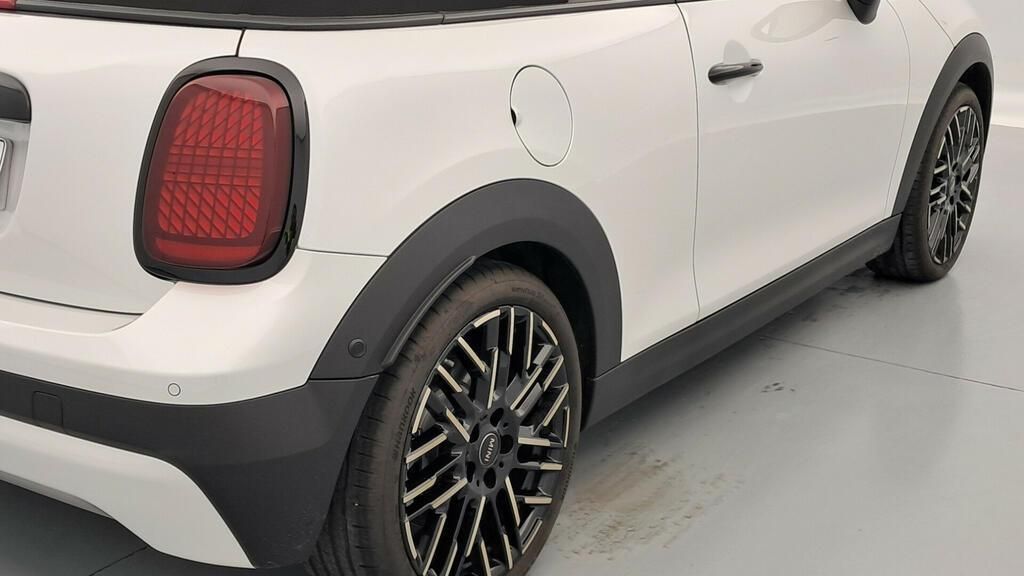 fotoG 17 del MINI MINI Cooper Cabrio C 120 kW (163 CV) 163cv Gasolina del 2025 en Madrid