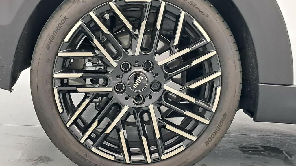 fotoG 14 del MINI MINI Cooper Cabrio C 120 kW (163 CV) 163cv Gasolina del 2025 en Madrid