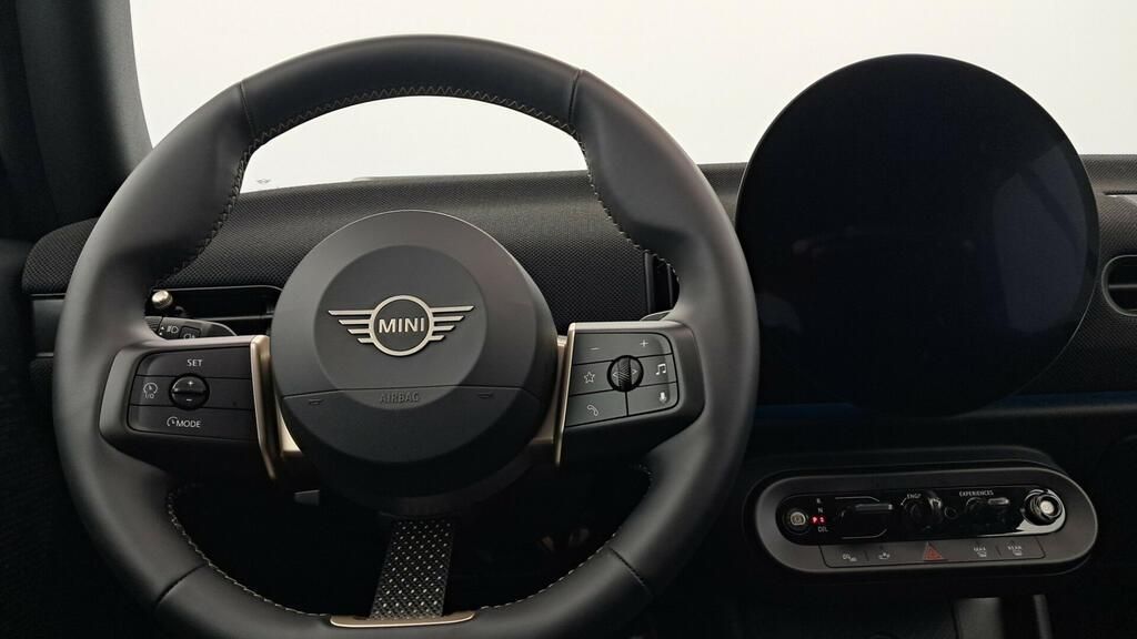 fotoG 7 del MINI MINI Cooper Cabrio C 120 kW (163 CV) 163cv Gasolina del 2025 en Madrid