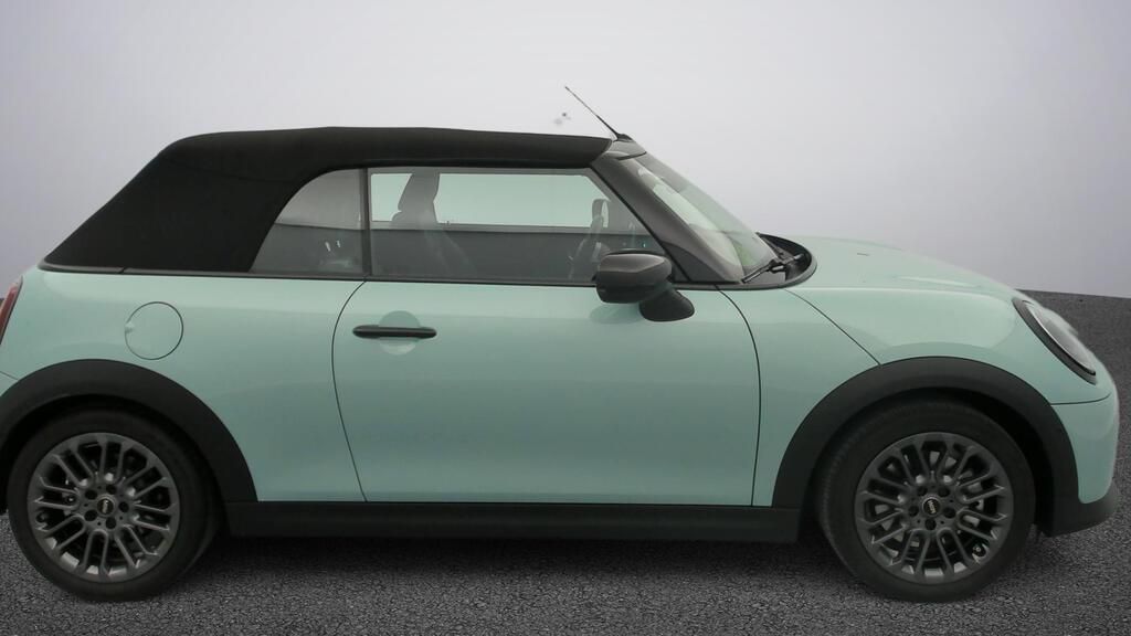 fotoG 3 del MINI MINI Cooper Cabrio C 120 kW (163 CV) 163cv Gasolina del 2025 en Madrid