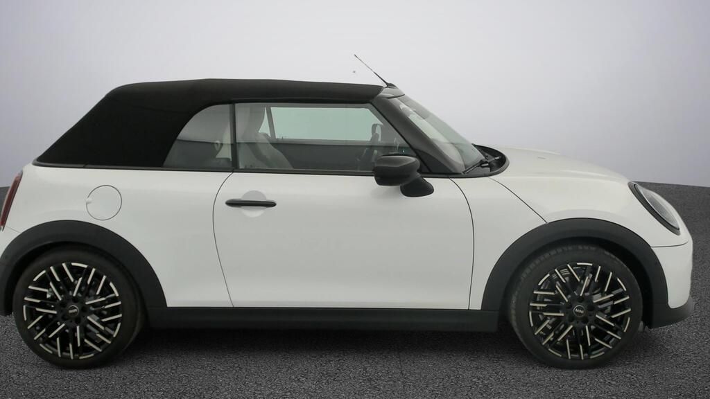 fotoG 3 del MINI MINI Cooper Cabrio C 120 kW (163 CV) 163cv Gasolina del 2025 en Madrid