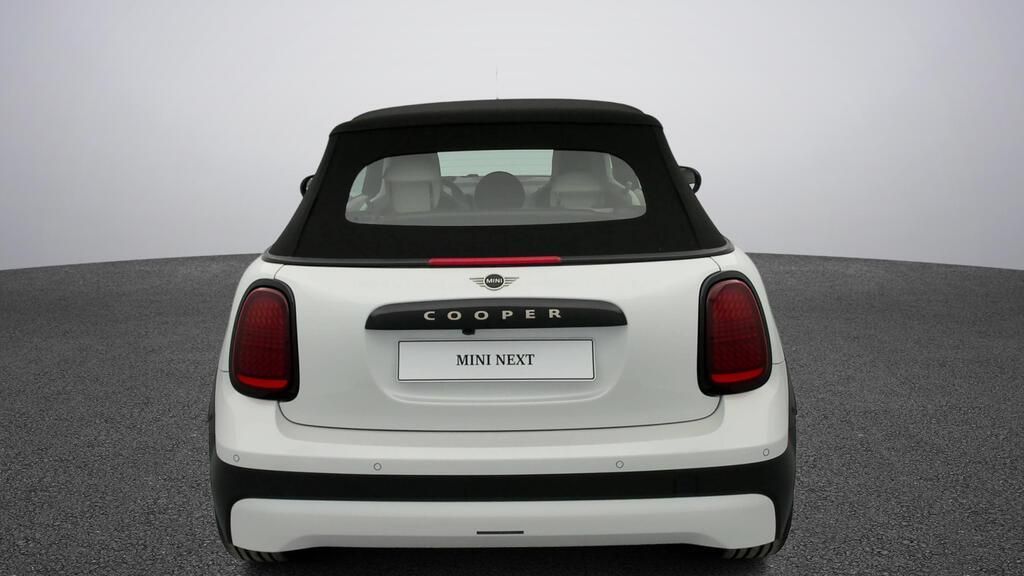 fotoG 6 del MINI MINI Cooper Cabrio C 120 kW (163 CV) 163cv Gasolina del 2025 en Madrid