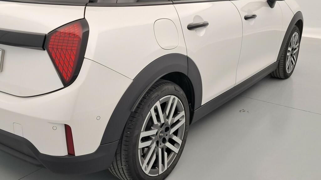 fotoG 17 del MINI MINI Cooper 5 Puertas S 150 kW (204 CV) 204cv Gasolina del 2025 en Madrid