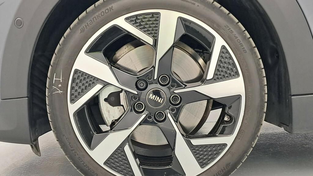 fotoG 12 del MINI MINI Cooper Cabrio C 120 kW (163 CV) 163cv Gasolina del 2025 en Madrid