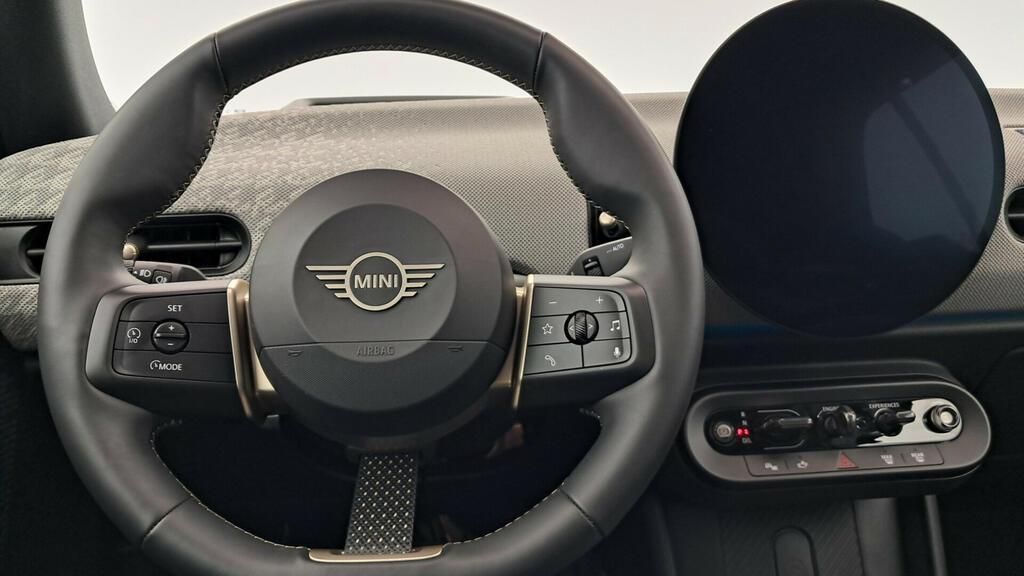 fotoG 7 del MINI MINI Cooper Cabrio C 120 kW (163 CV) 163cv Gasolina del 2025 en Madrid