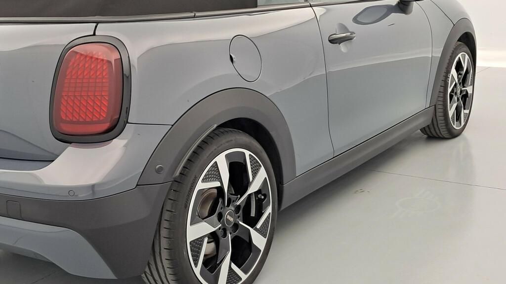 fotoG 17 del MINI MINI Cooper Cabrio C 120 kW (163 CV) 163cv Gasolina del 2025 en Madrid