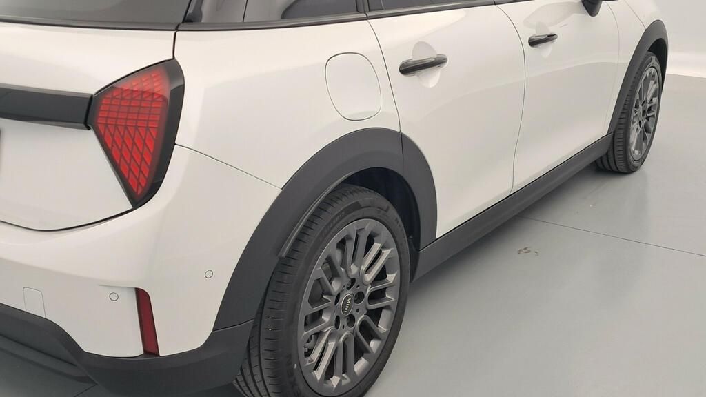 fotoG 18 del MINI MINI Cooper 5 Puertas S 150 kW (204 CV) 204cv Gasolina del 2025 en Madrid