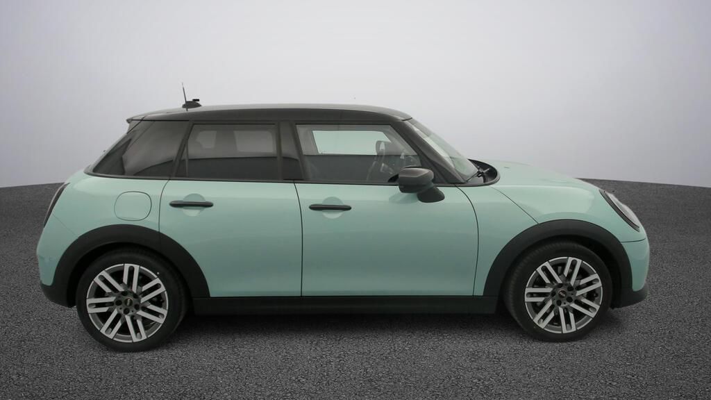 Fotos de MINI Cooper 5 Puertas C 115 kW (156 CV)