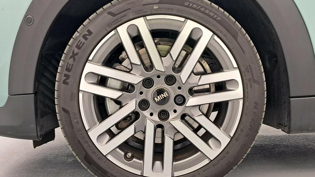 fotoG 15 del MINI MINI Cooper 5 Puertas C 115 kW (156 CV) 156cv Gasolina del 2025 en Madrid