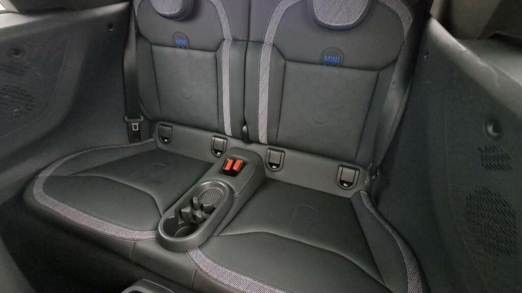 fotoG 9 del MINI MINI Cooper Cabrio C 120 kW (163 CV) 163cv Gasolina del 2025 en Madrid