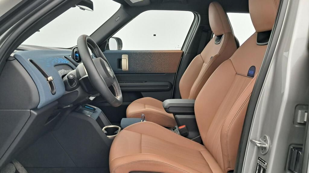 fotoG 8 del Mini MINI Countryman Countryman D 163cv Diésel del 2025 en Madrid