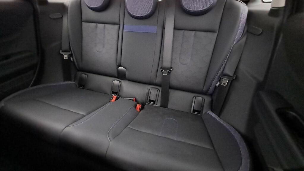 fotoG 9 del MINI MINI Cooper 5 Puertas S 150 kW (204 CV) 204cv Gasolina del 2025 en Madrid