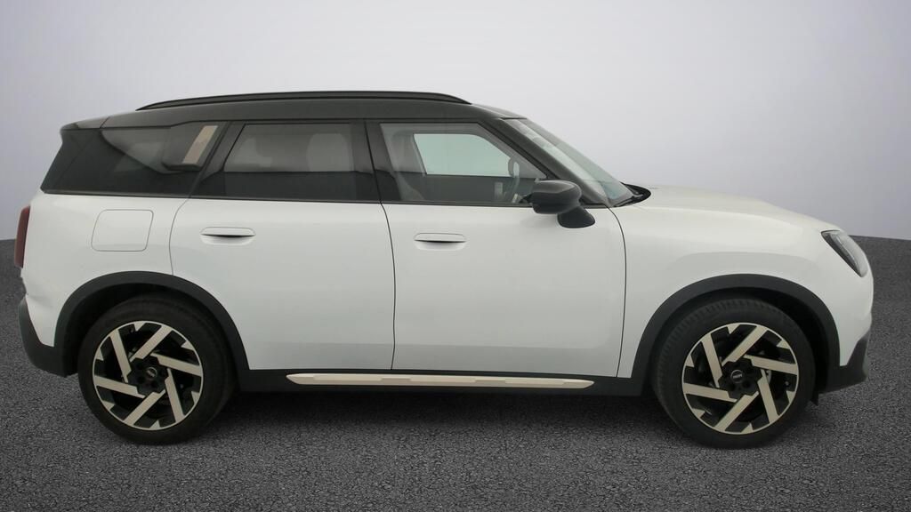 Fotos de MINI Countryman D 120 kW (163 CV)