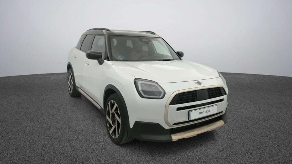 fotoG 16 del MINI MINI Countryman D 120 kW (163 CV) 163cv Diésel del 2025 en Madrid