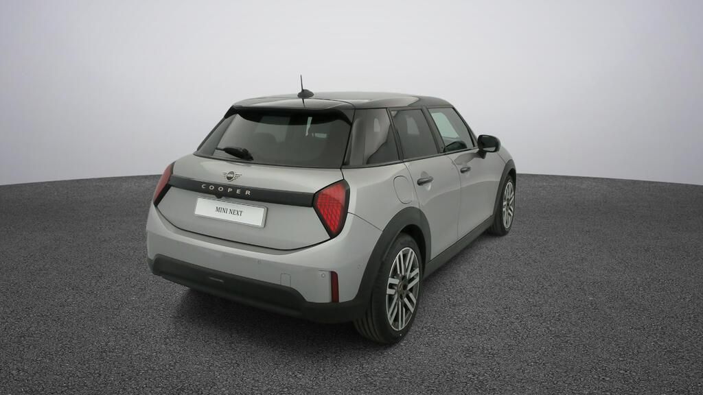 fotoG 4 del MINI MINI Cooper 5 Puertas C 115 kW (156 CV) 156cv Gasolina del 2025 en Madrid