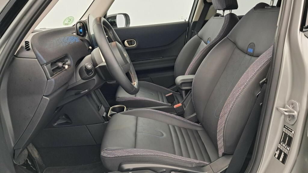 fotoG 8 del MINI MINI Cooper 5 Puertas C 115 kW (156 CV) 156cv Gasolina del 2025 en Madrid